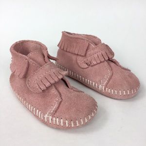 Minnetonka Light Pink Moccasin Front Strap Bootie